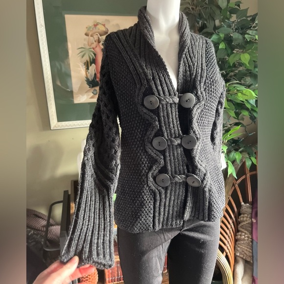 Aran Crafts Charcoal Merino Wool Knit - Picture 2 of 8